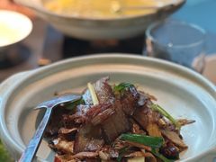 -鸽子侯·家宴·平价海鲜(市图书馆店)