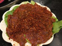 麻辣牛肉片-锅首鲜品火锅(鸳鸯店)