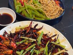 -红盔甲·小龙虾(人民广场店)
