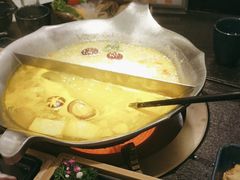 -湊湊火锅·茶憩(打浦桥日月光店)