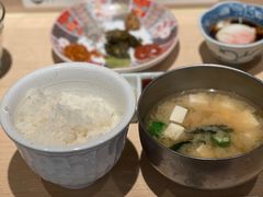 -肉肉大米(金虹桥店)