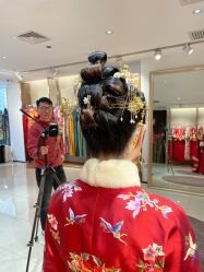 -藤薰定制中式嫁衣礼服旗袍店