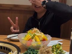 -炼火烤肉店