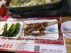 -八条友鲜货烧烤·脆皮烤鱼(石岩旗舰店)