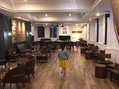 大堂-星巴克臻选(广州沙面店)