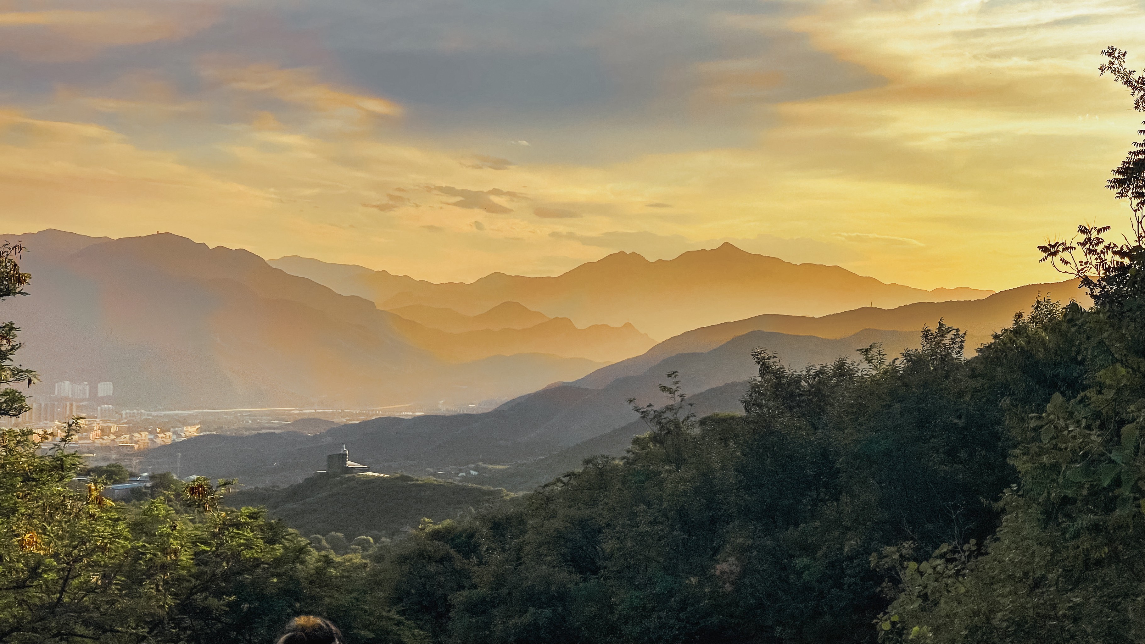 山顶的风景 眺望图片