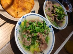 -肖四女乐山跷脚牛肉(世博源店)
