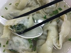 -潘国仙耳光馄饨(黄家阙路店)