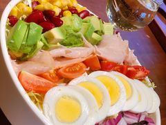 主厨推荐沙拉-Ambra Haus琥珀屋精酿餐厅(宝山店)