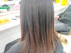 -镁连社·美联社
