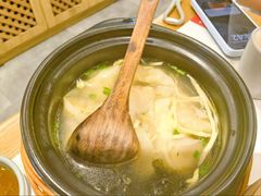 -馋三尺蟹粉小笼(人民广场店)