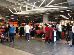 -NIKE上海青浦优选体验店
