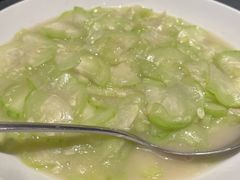 清炒本地丝瓜-肆月河豚·淮扬菜·湘菜(华天店)