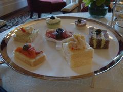 红丝绒下午茶-Salon de Ville浦江汇(上海外滩华尔道夫酒店店)