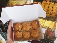 -天品味 一口吃榴莲泡芙
