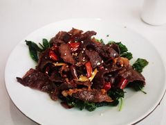 牛干巴-蝴蝶泉宾馆-中餐厅