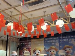 -松哥油焖大虾.小龙虾.黑鸭煲(海岸城店)