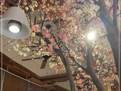 -蜜桃餐厅·伴山(湖滨商业街店)