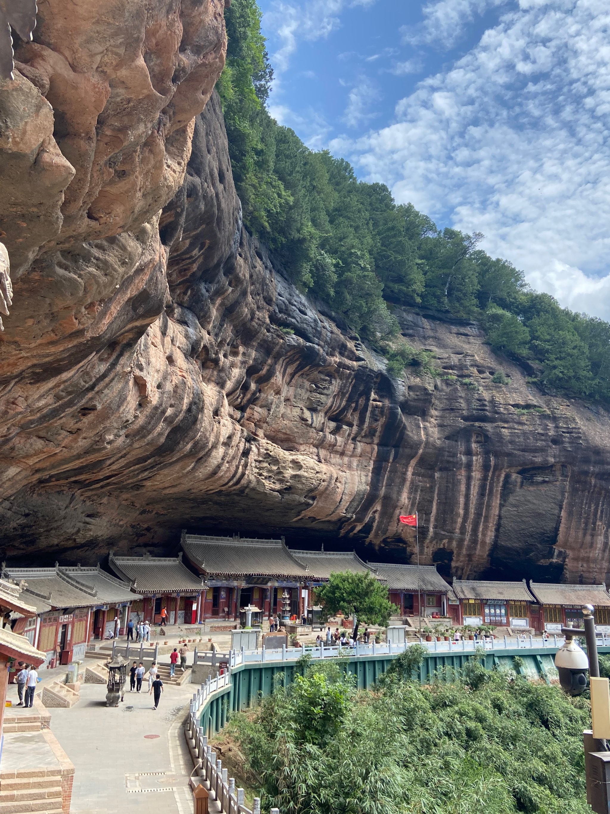 许家崖风景区仙人洞图片