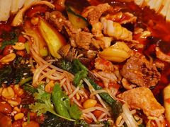 -周良天山牛杂城(天山路总店)