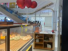 面包甜点陈列柜-木子木水日式烫面包(杭州首店)