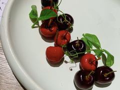 樱桃鹅肝-小大董·烤鸭(凤凰汇店)