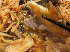 -在巷子里的烤肉店·螺蛳粉烤鱼·牛蛙(和美城店)