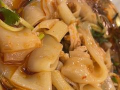 -欧提汗·新疆餐厅·清真(银都路店)