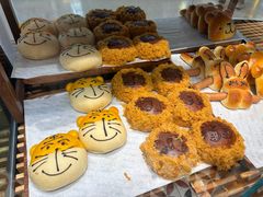 -CARINO BAKERY&CAFE(人广来福士店)