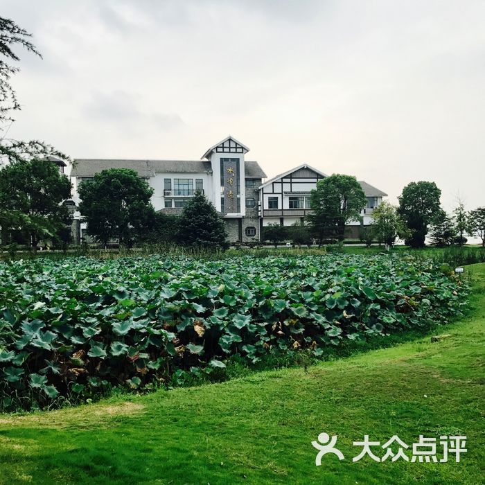龙湾度假村-水云边餐厅