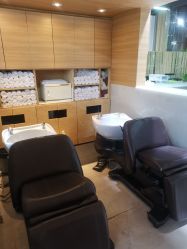 -CARR SALON