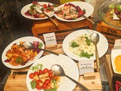 -北京希尔顿逸林酒店-逸轩西餐厅-自助餐厅