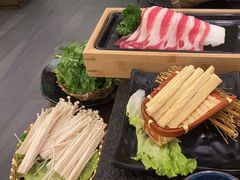 -湊湊火锅·茶憩(打浦桥日月光店)