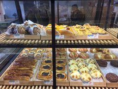 -AILI爱里·爱的礼物(新华南路店)