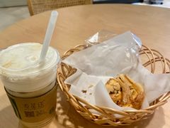 -麦田工坊(月湖店)
