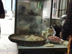 -邓抄手