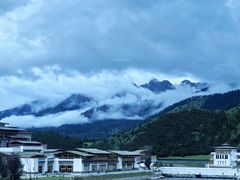 -鲁朗纳麦石锅鸡庄园