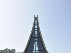 -路思义教堂