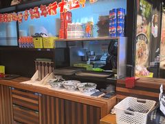 -鑫花溪牛肉米粉(东环大润发店)