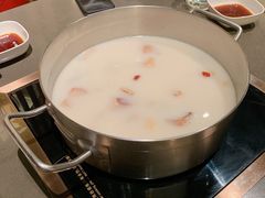 -捞王锅物料理(上海世茂广场店)