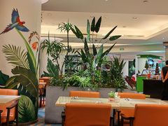 -亮马河饭店翠雅咖啡厅