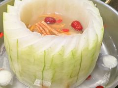 -得意咚瓜·顺德鱼生·冬瓜火锅(深圳首店)