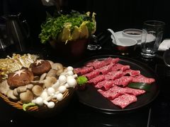 顶级肥牛-官也街澳门火锅(新源里店)
