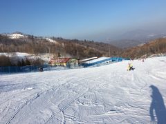 -亚布力新体委滑雪场