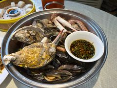 蒸锅杂鲜-好兄弟郭巨海鲜(天一阁店)