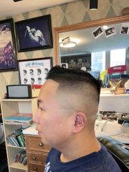 -Libertines barbershop 浪子理发店