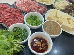 手切羊肉-牛叔鲜羊肉铜火锅(远东小区店)