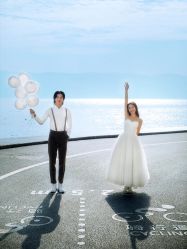 -樱花婚纱摄影