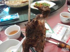 烤乳鸽05-天羽烤乳鸽店(财大家属院店)