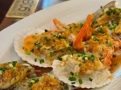 蒜蓉粉丝海鲜拼-蝴蝶里·粤菜·点心(滨江龙湖店)